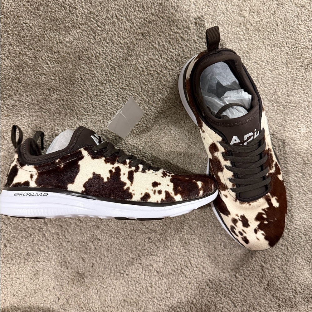 APL Women's Brown and White Athletic Shoes